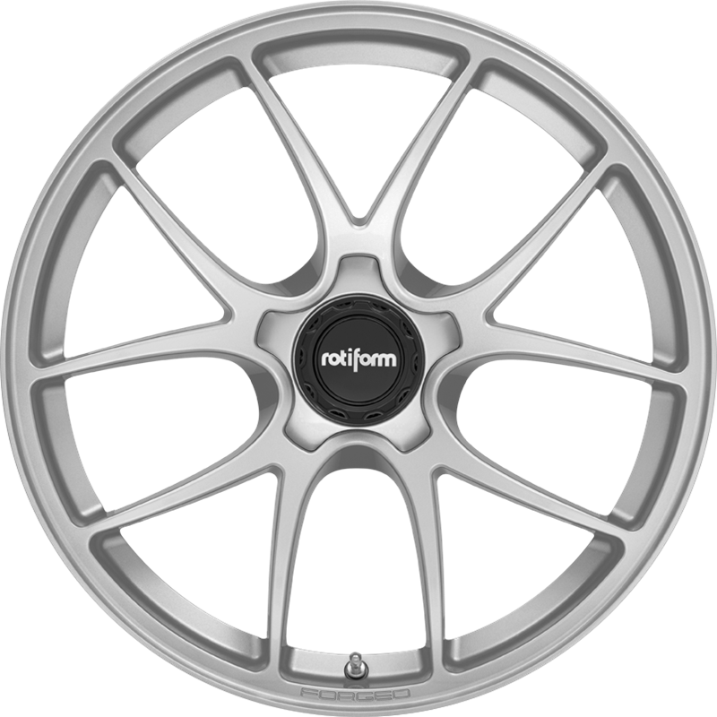 Rotiform 19x9.5 R900 LTN Gloss Silver +22mm