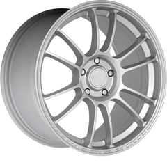 Motegi Racing 18x8.5 MR146 SS6 Hyper Silver +42mm