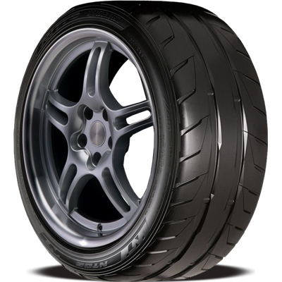 Nitto NT05 235/35R19 91W