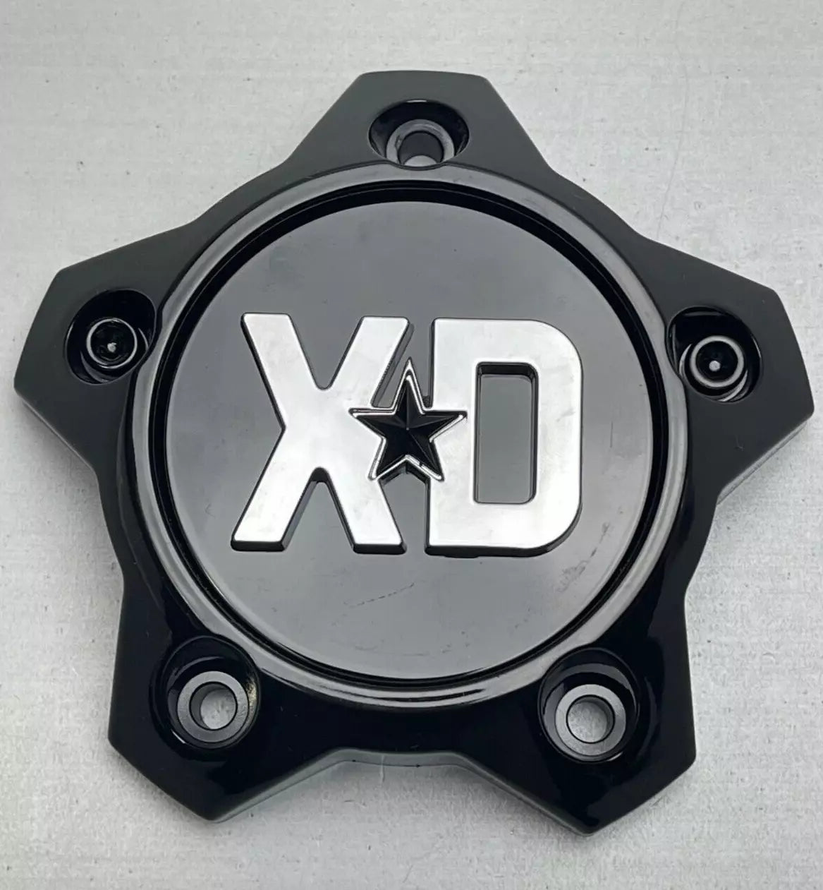 XDS Bolton Cap (Gloss Black/Chrome/Black) Revstar - 5X5