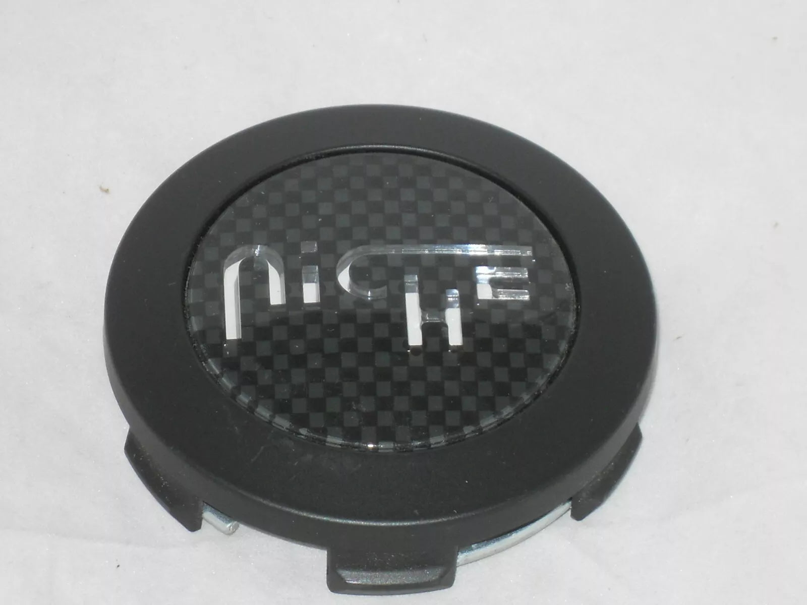 Niche Flat Black 2.70" BMW Bore Hub Cap