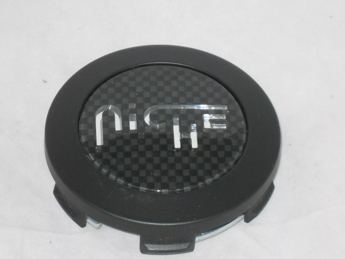 Niche Flat Black 2.70" BMW Bore Hub Cap